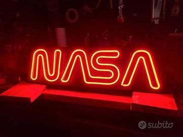 Insegna LED Personalizzabile