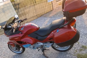 Honda Deauville 