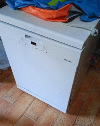 Lavastoviglie Miele
