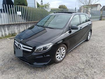 Mercedes B 180 D