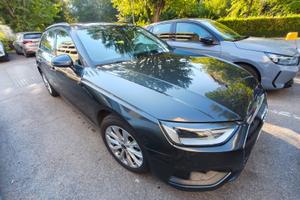 AUDI A4 Avant 40 g-tron S tronic