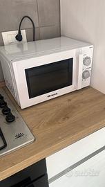 Forno a microonde Ariete