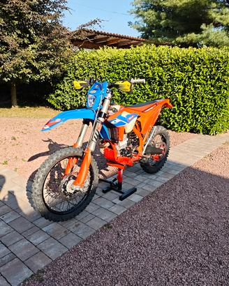 Beta race 390 2022 forcella ohlins ttx22