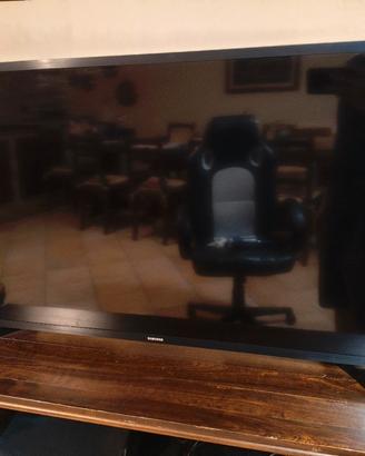 TV Samsung 40 pollici full hd - No spedisco 