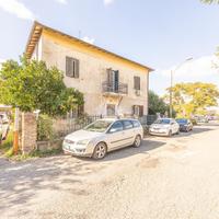 4 LOCALI A ALBANO LAZIALE