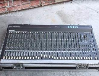 Mixer mackie sr32-4 vlz pro