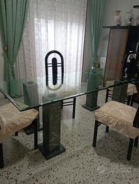 Tavolo in cristallo e pietra lavica