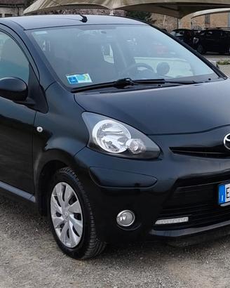 Toyota Aygo 1.0 12V VVT-i 5 porte Active Connect