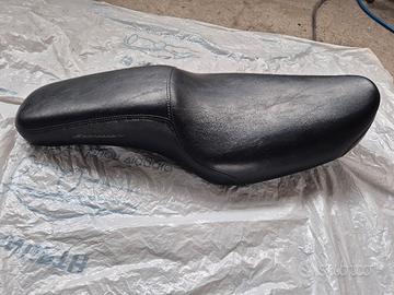 sella harley sportster badlander 