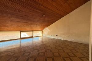 Mansarda dotata di ascensore, Bosa