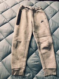 Pantaloni tuta Nike Tech Fleece 10-12 anni
