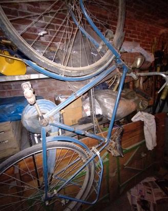 bici da uomo con freni a bacchetta