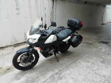 Suzuki V Strom DL 650 - 2012