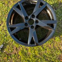 Cerchi in lega audi 17 pollici