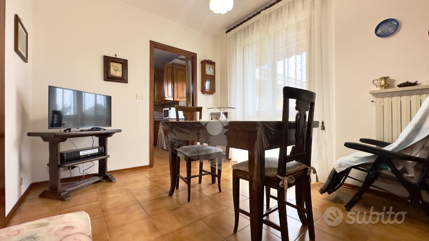 4 LOCALI A NOVI LIGURE - Vista 3