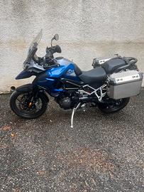Triumph Tiger 1200 GT PRO