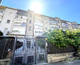 3 LOCALI A PALERMO