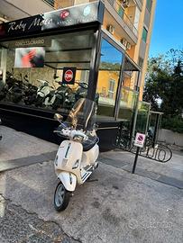 Piaggio Vespa 150
