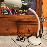 Lampada da tavolo Veneta Lumi 