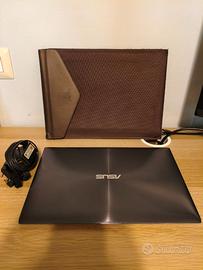 Asus UX31E intel i7-2677 con difetto alimentazione