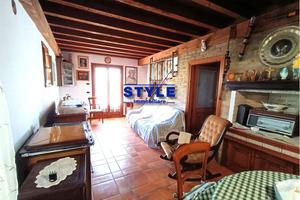 RUSTICO IN APERTA CAMPAGNA