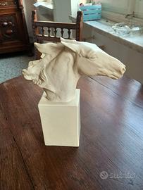 Scultura in porcellana "Hannibal" di Rosental
