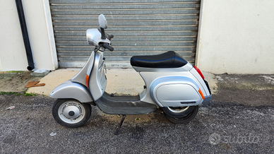 Vespa 50 v Vendita in Moto e scooter