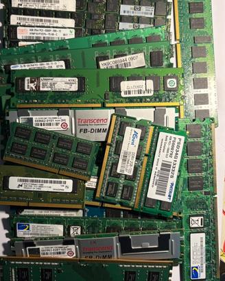 Lotto RAM miste DDR / DDR2 / ECC / Nb. – 28 moduli