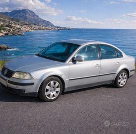 VW Passat 1.9 TDI 130CV • Diesel • FULL OPTIONAL