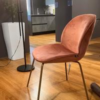 SEDIA IN VELLUTO ROSA ANTICO