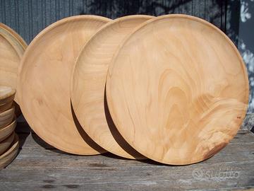 piatti in legno