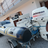 Gommone 8 persone senza patente+ motore+ carrello