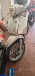 Scooter Piaggio Liberty 125