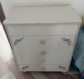 Cassettiera, ex- fasciatoio, con quattro cassetti 