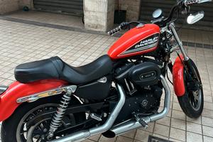 Harley Davidson 883R arancione