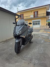 Yamaha T Max 530 - 2014