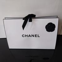 Scatola CHANEL in cartone / gift box