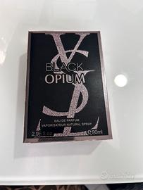 BLACK OPIUM