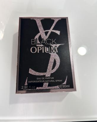 BLACK OPIUM