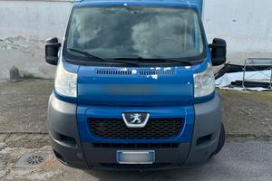 Boxer Pegeout 2200 Diesel