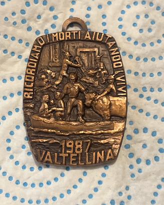 Medaglia commemorativa frana in valtellina 87