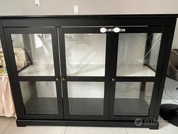 Vetrina /libreria nera