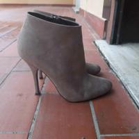 Tronchetto beige in velluto