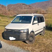 Volkswagen Caravelle T5 4Motion 