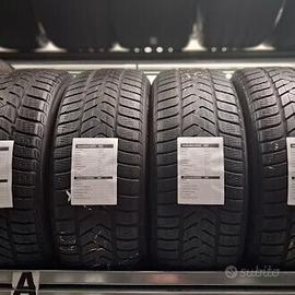 Coppia 2 Pneumatici Invernali Pirelli 215/55 R18