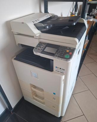 Stampante Kyocera FS-C8525MFP