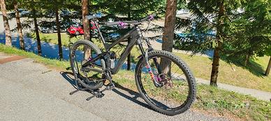 Trek Slash 9.8 XT 