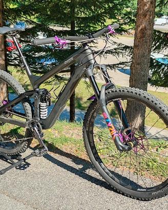 Trek Slash 9.8 XT 