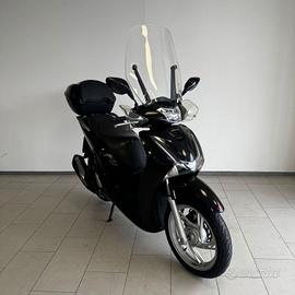 Honda SH 150 HONDA
