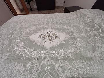 Copriletto uncinetto